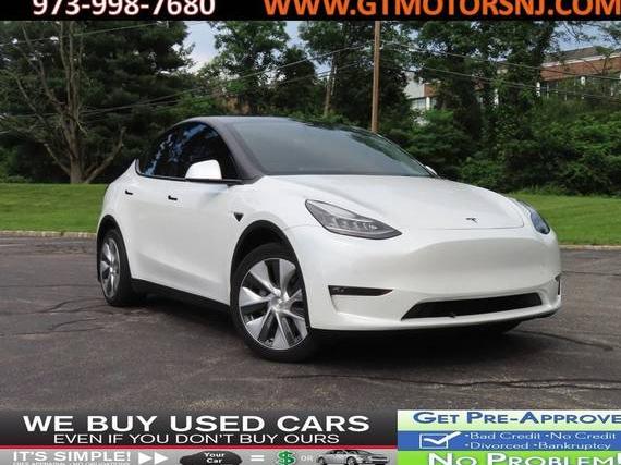 TESLA MODEL Y 2022 7SAYGDEE5NF337799 image